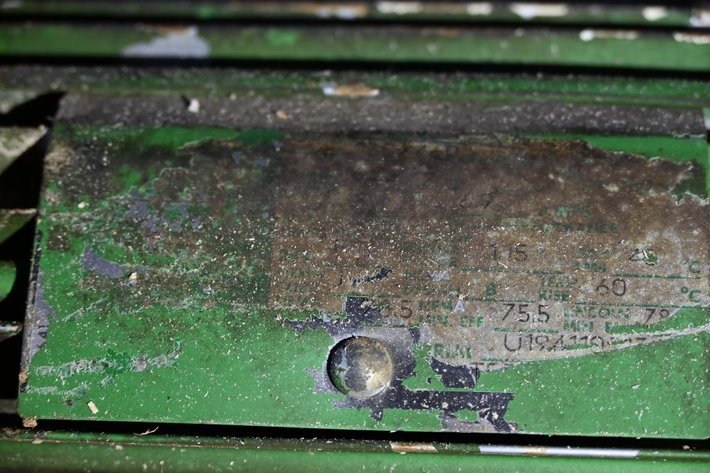 Dust Auger