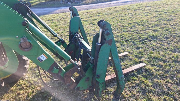 John Deere Grapple Forks