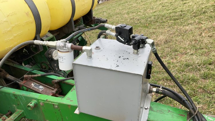 John Deere 6 Row Planter