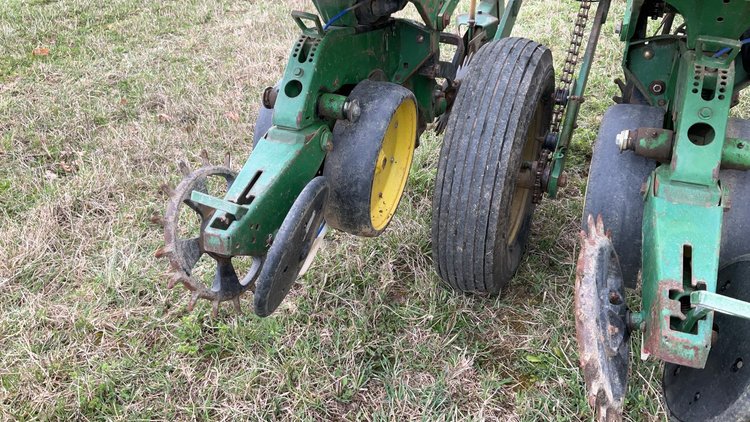 John Deere 6 Row Planter