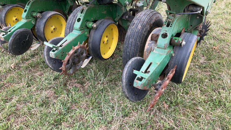 John Deere 6 Row Planter
