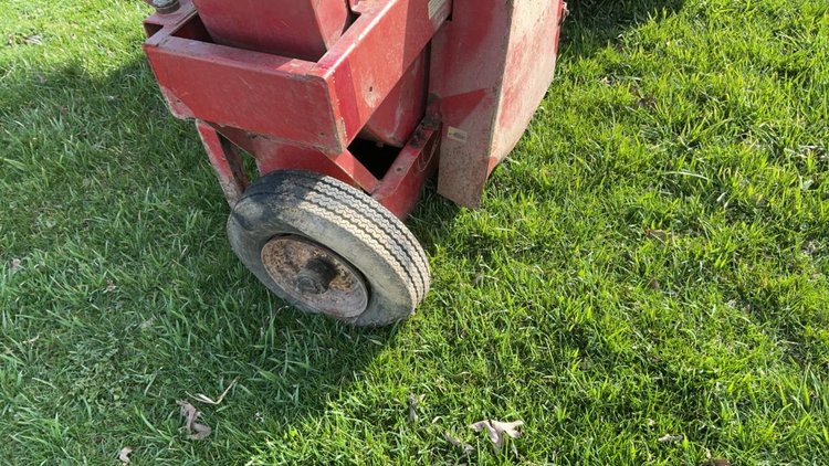 Gehl 1540 Blower