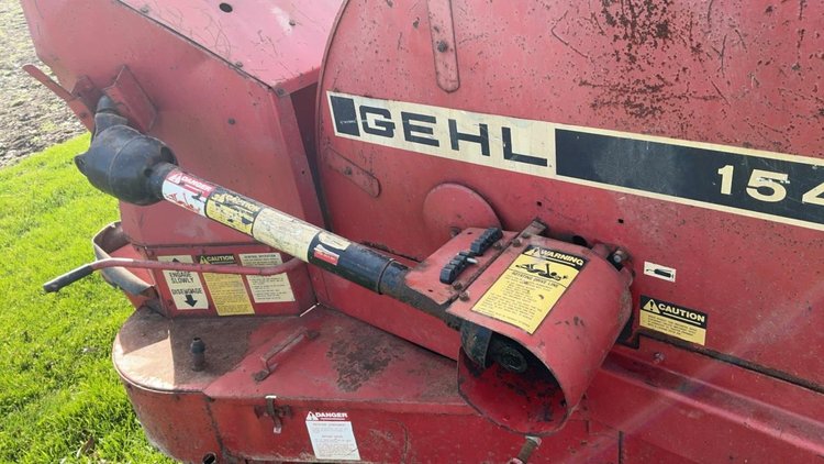 Gehl 1540 Blower