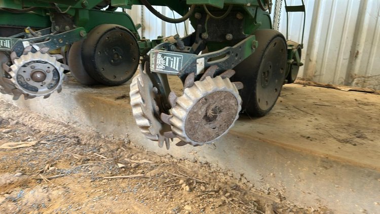 John Deere 1720 Planter