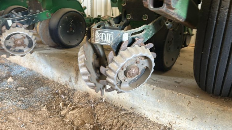 John Deere 1720 Planter
