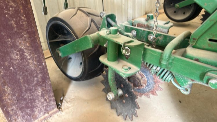John Deere 1720 Planter