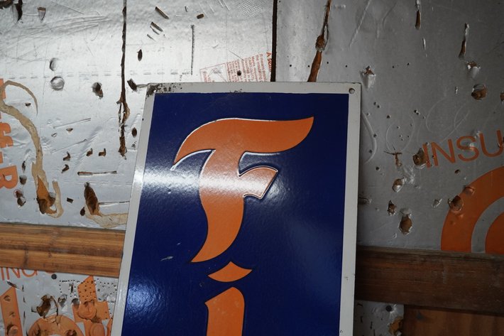 Firestone Vertical Sign