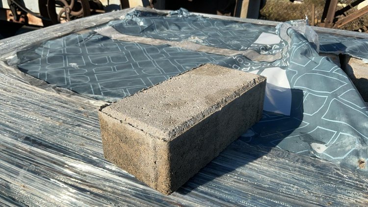 2 Skids Concrete Paving Bricks