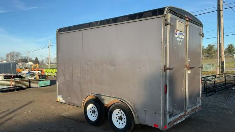2010 United Trailers