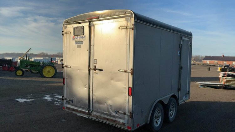2010 United Trailers