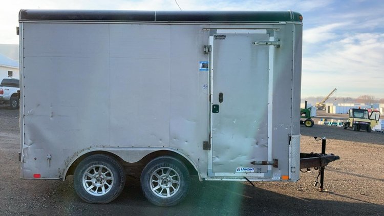 2010 United Trailers