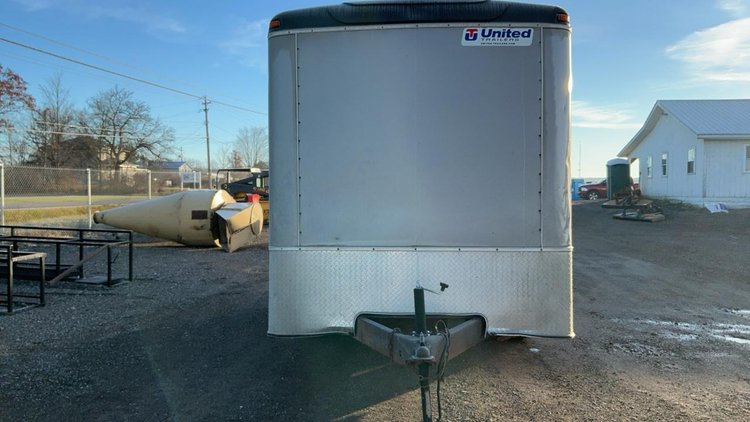 2010 United Trailers