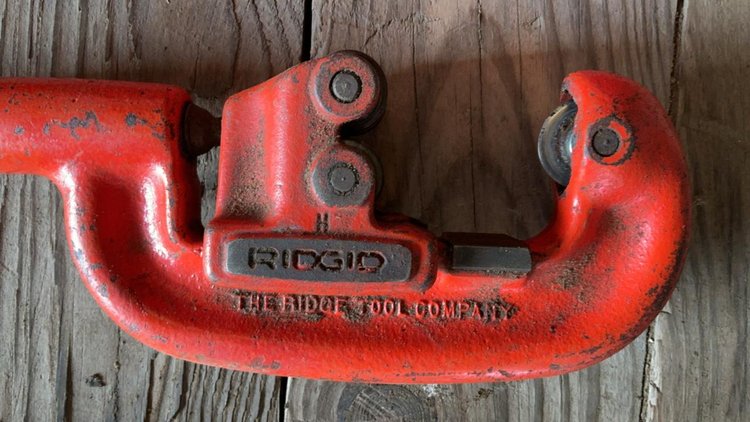 Pipe Threading Tools