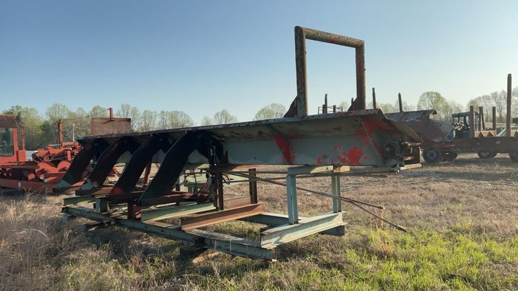Morbark Kicker Log Trough