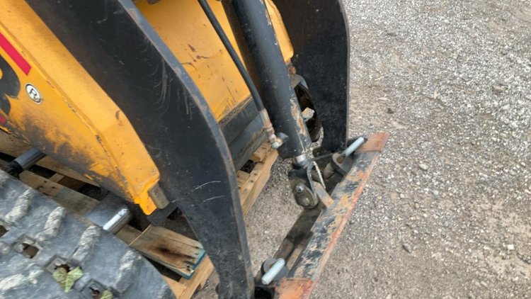 Boxer Mini Skid Steer Loader