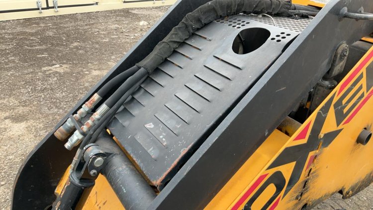 Boxer Mini Skid Steer Loader