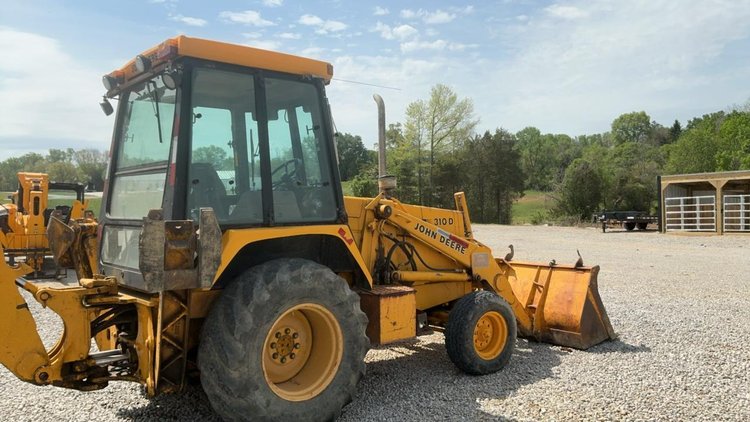 John Deere 310D Backhoe