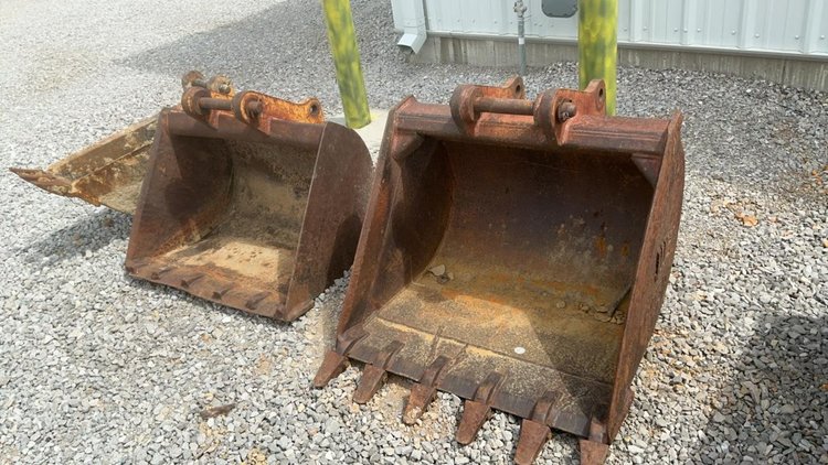 John Deere 310D Backhoe