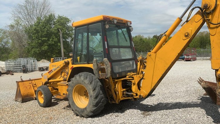 John Deere 310D Backhoe