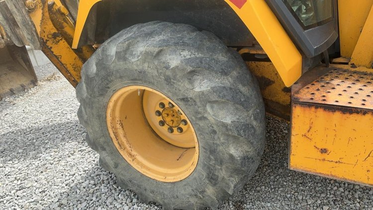 John Deere 310D Backhoe
