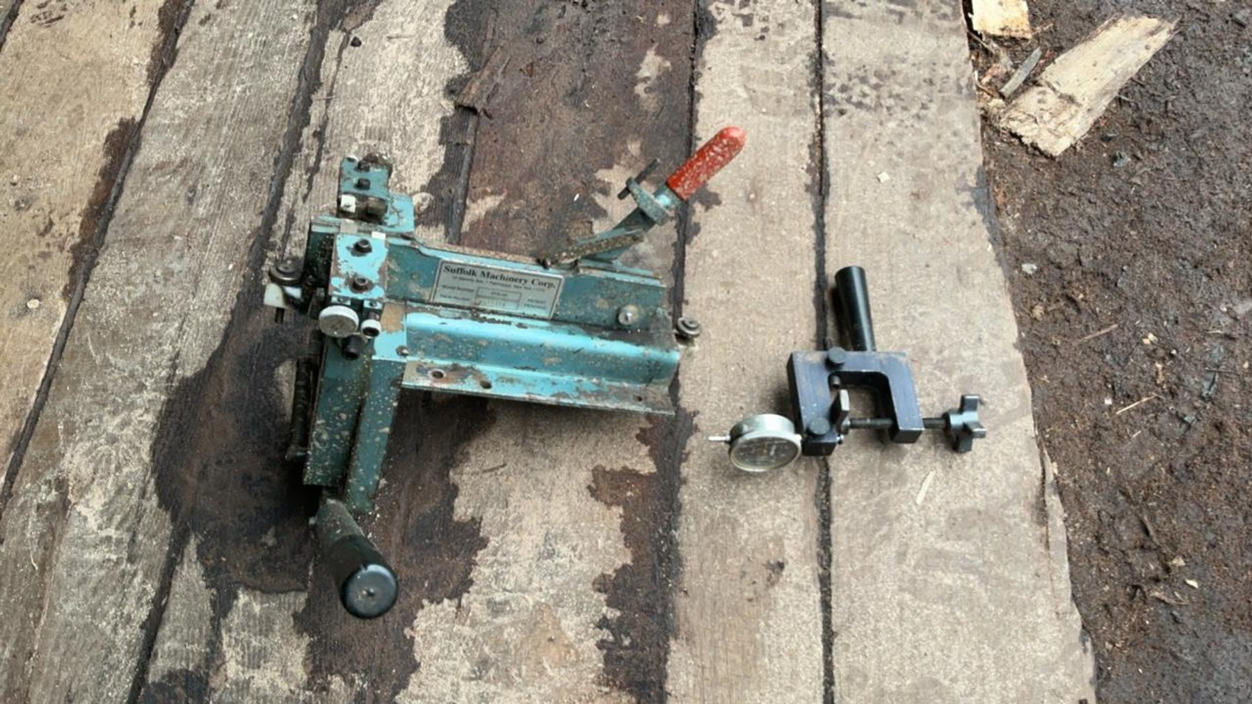 #245 - Dual Tooth Blade Setter and Tensioner Gauge - JD Logging (#24074157)