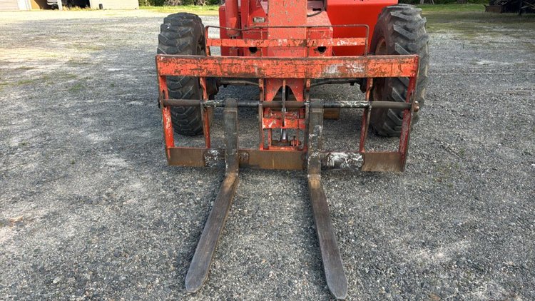Skytrak 8042 Telehandler*