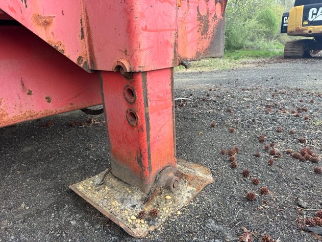 2001 Morbark 3600 Horizontal Grinder