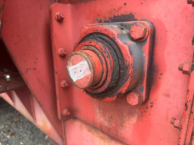 2001 Morbark 3600 Horizontal Grinder