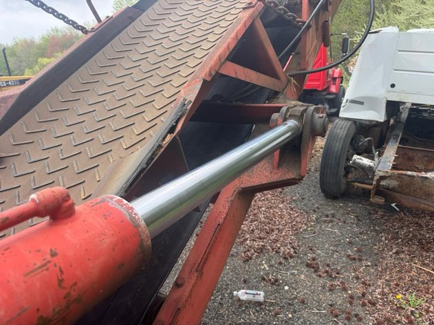 2001 Morbark 3600 Horizontal Grinder