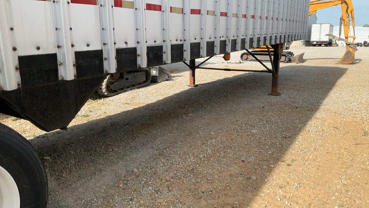 1994 Peerless Chip Trailer