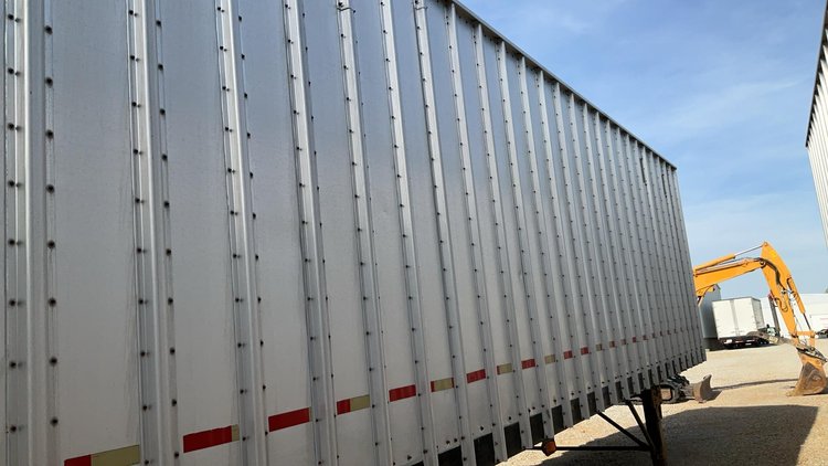 1994 Peerless Chip Trailer