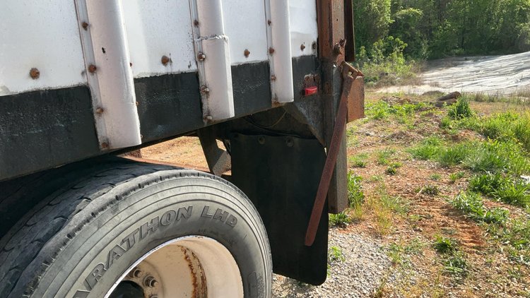 1994 Peerless Chip Trailer