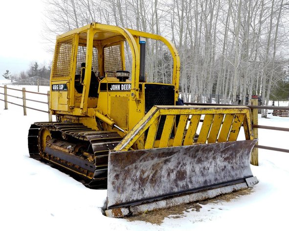 1991 John Deere 650G LGP Dozer w/ Winch