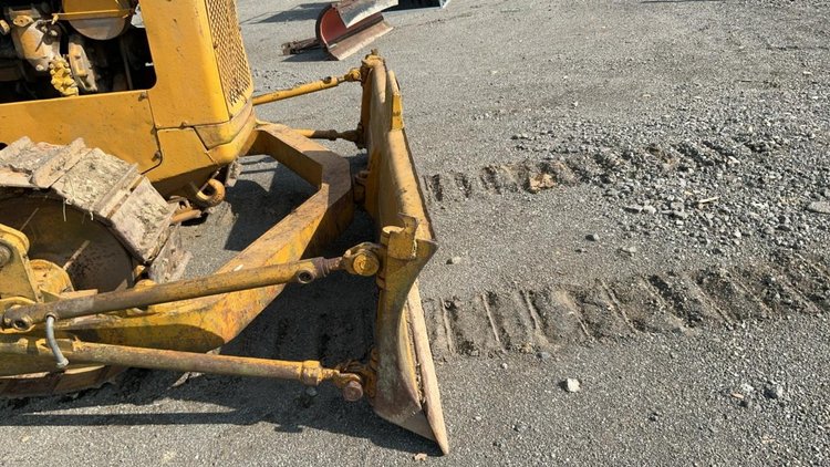 Caterpillar D4 Dozer