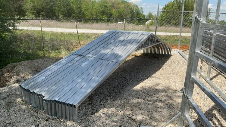 Carport Building*
