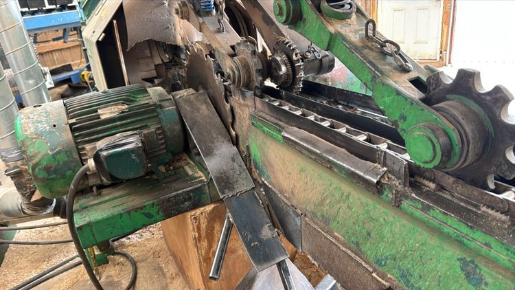 Pendu Slab Edger - County Line Wood Processing