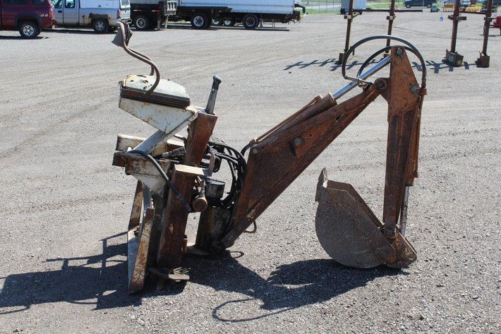 Quick?Attach Backhoe Attachment