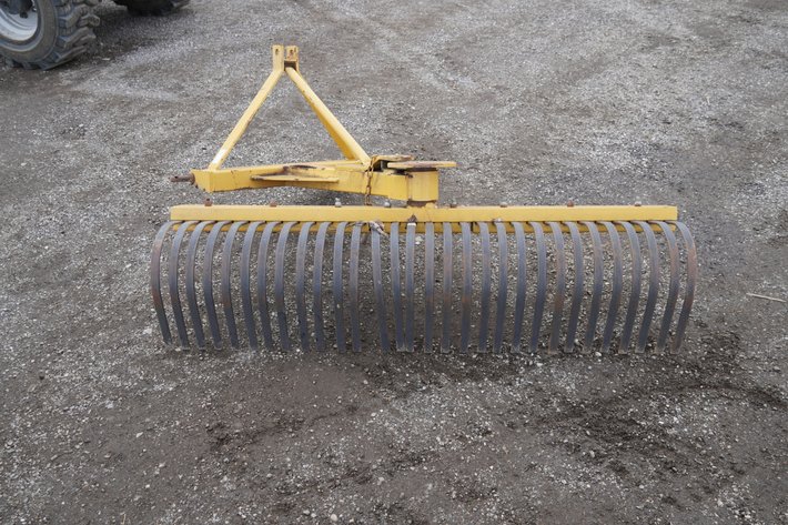 3 PTH York Rake