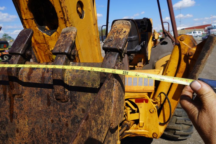 1986 Case 580K Backhoe