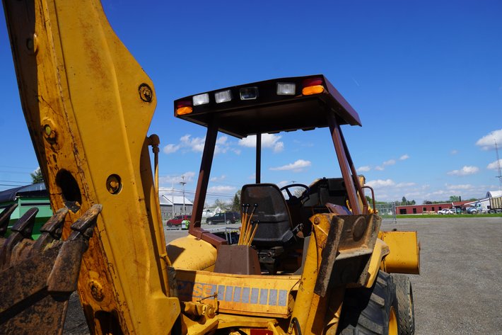 1986 Case 580K Backhoe