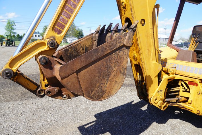 1986 Case 580K Backhoe