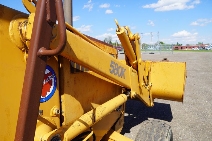 1986 Case 580K Backhoe