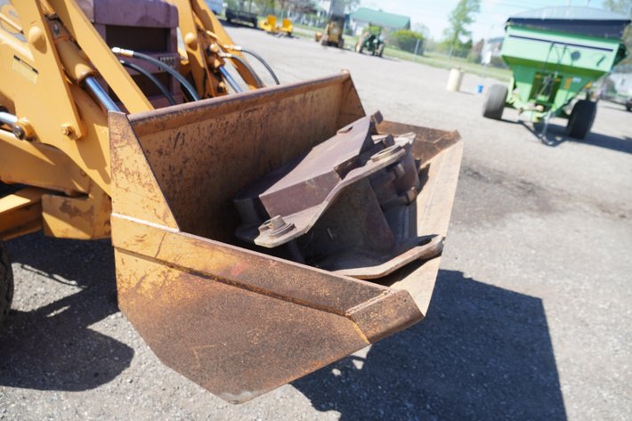 1986 Case 580K Backhoe