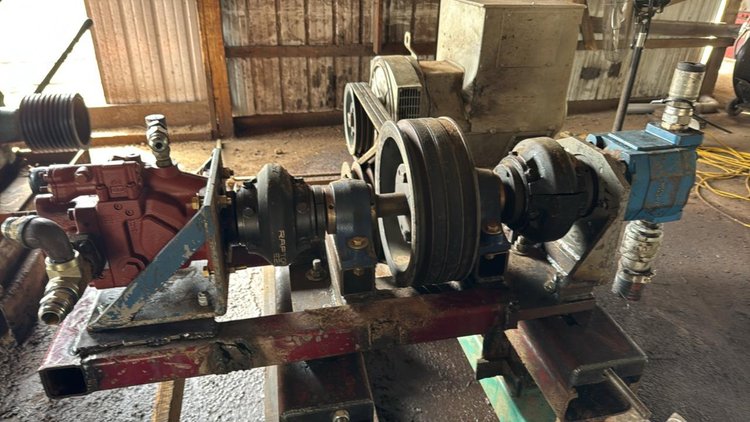Hydraulic Unit with Generator