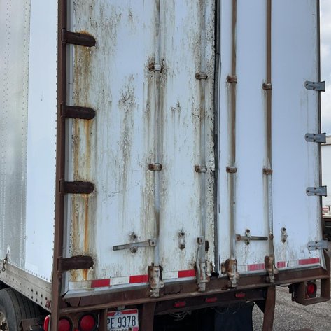 Strick Dry Van Trailer