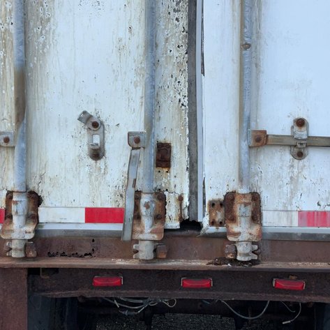 Strick Dry Van Trailer