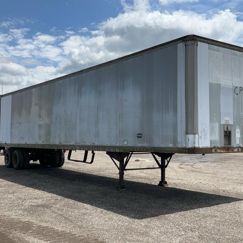 Strick Dry Van Trailer