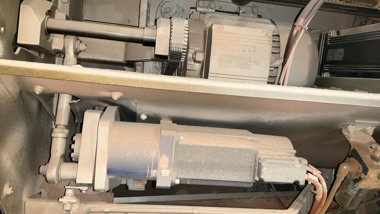 Paul Optimizing Chopsaw Line