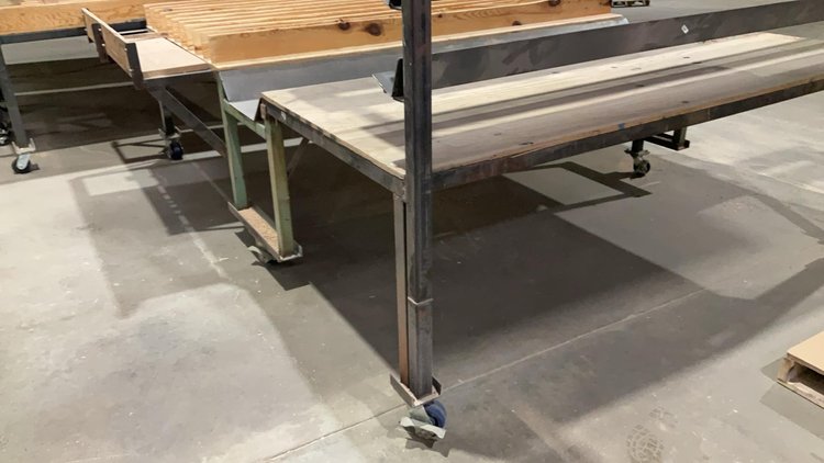 Molder Outfeed Sorting Table