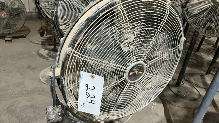 Floor Model Fans